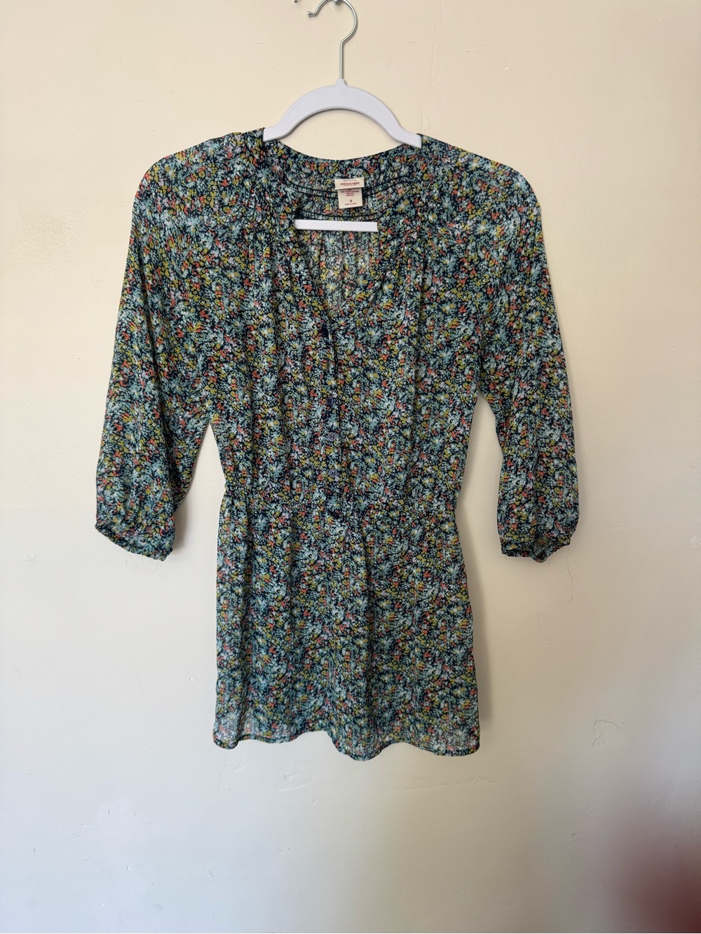 Mossimo Floral V-Neck Tunic Blouse in Teal Multi